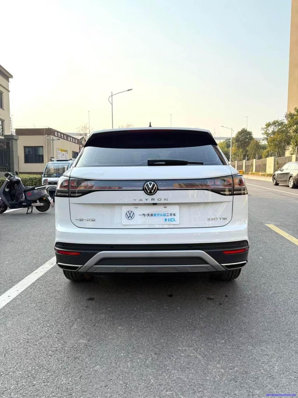 Car Image 5