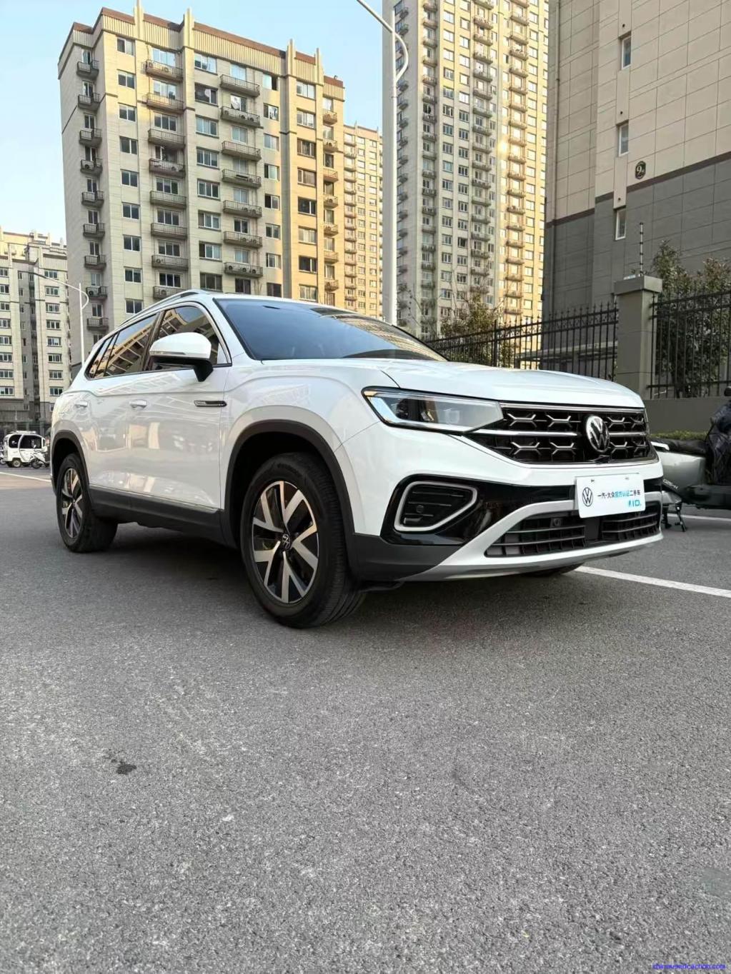 Car Image 6