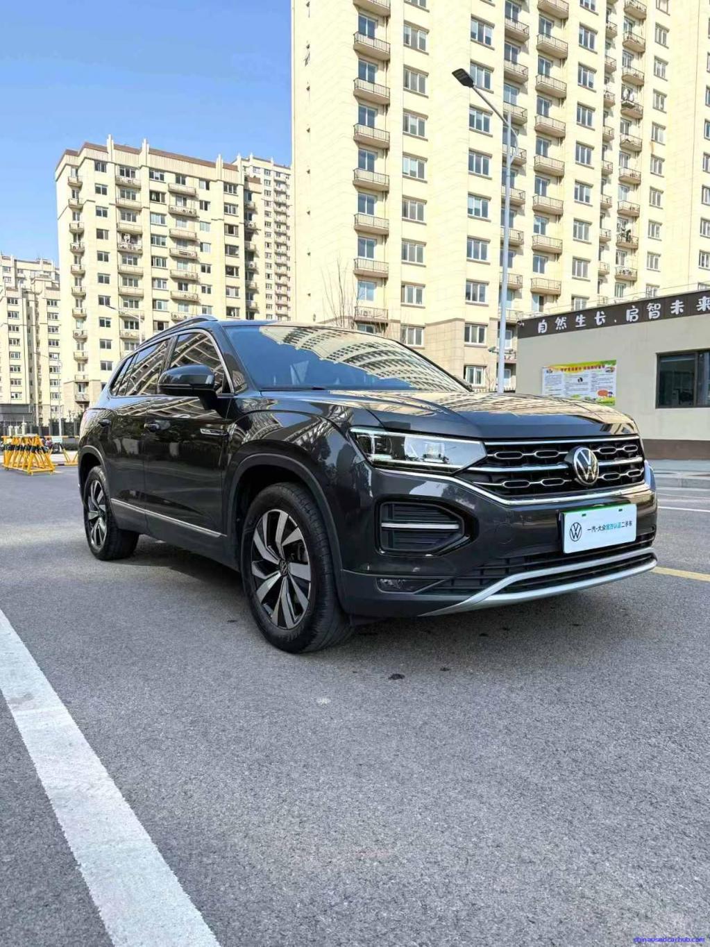 Car Image 5