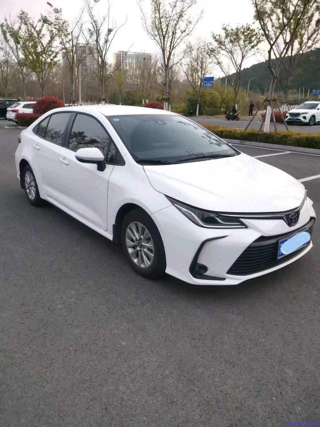 Car Image 6