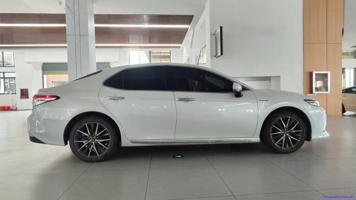 Car Image 4