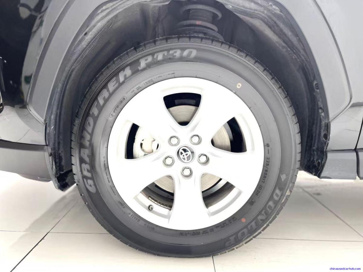 Car Image 4