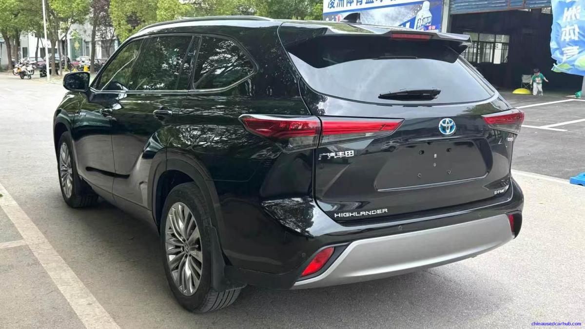 Car Image 6