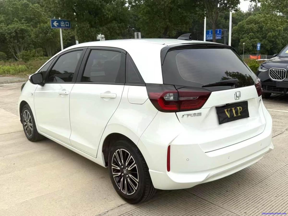 Car Image 5