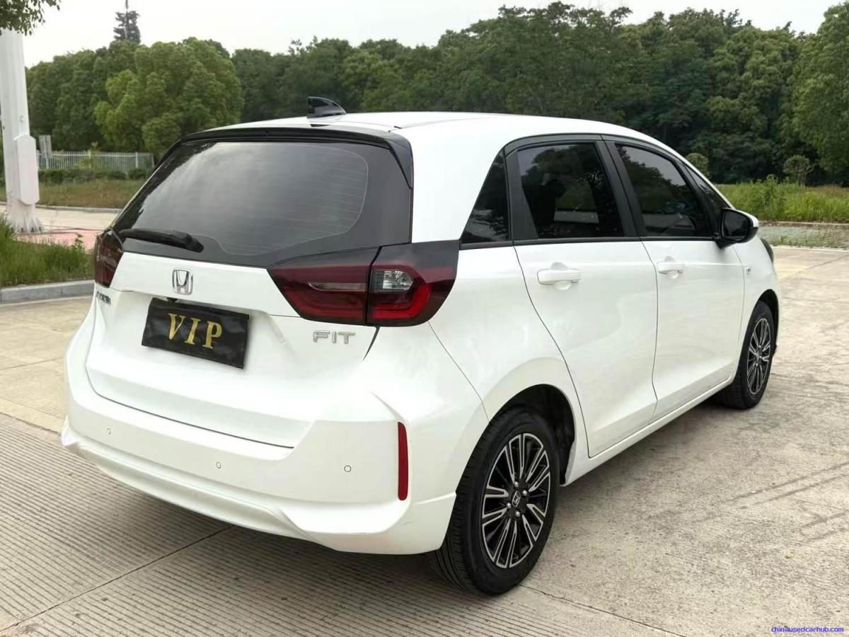 Car Image 4
