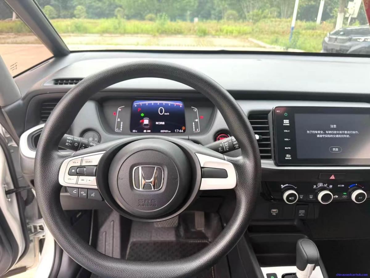 Car Image 10