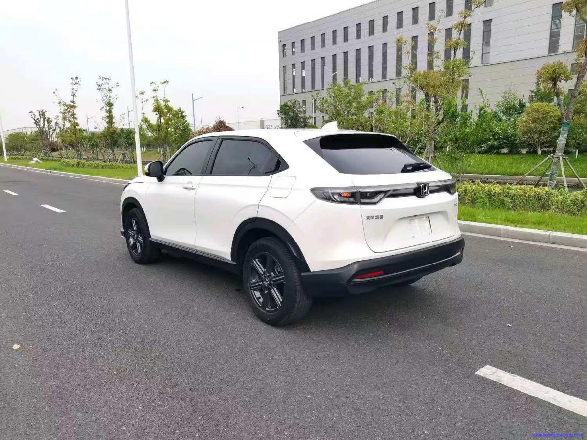 Car Image 6