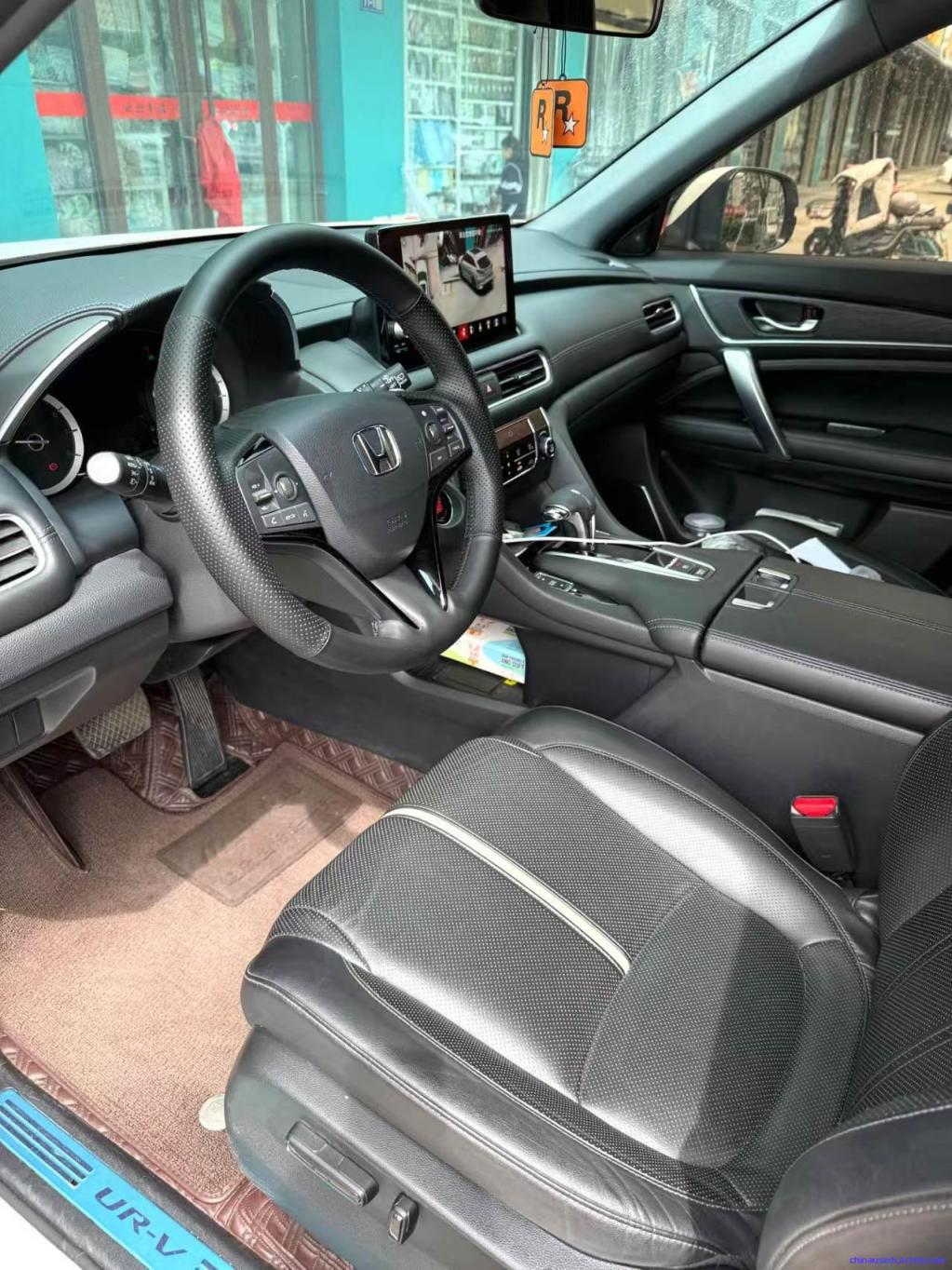 Car Image 9
