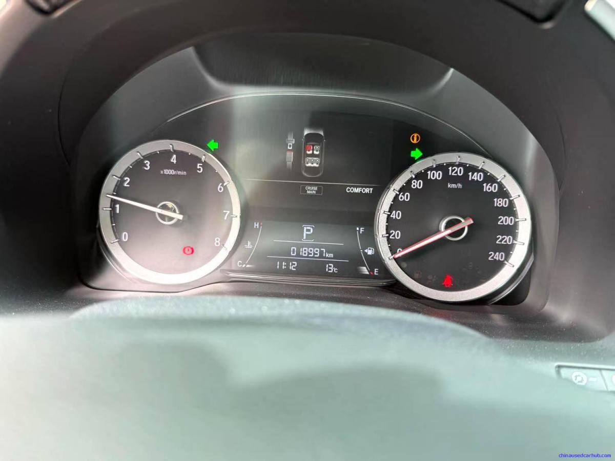 Car Image 10
